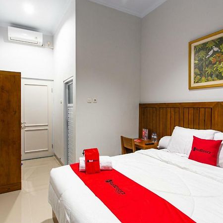Reddoorz Near Universitas Muhammadiyah Yogyakarta Jarakan Εξωτερικό φωτογραφία